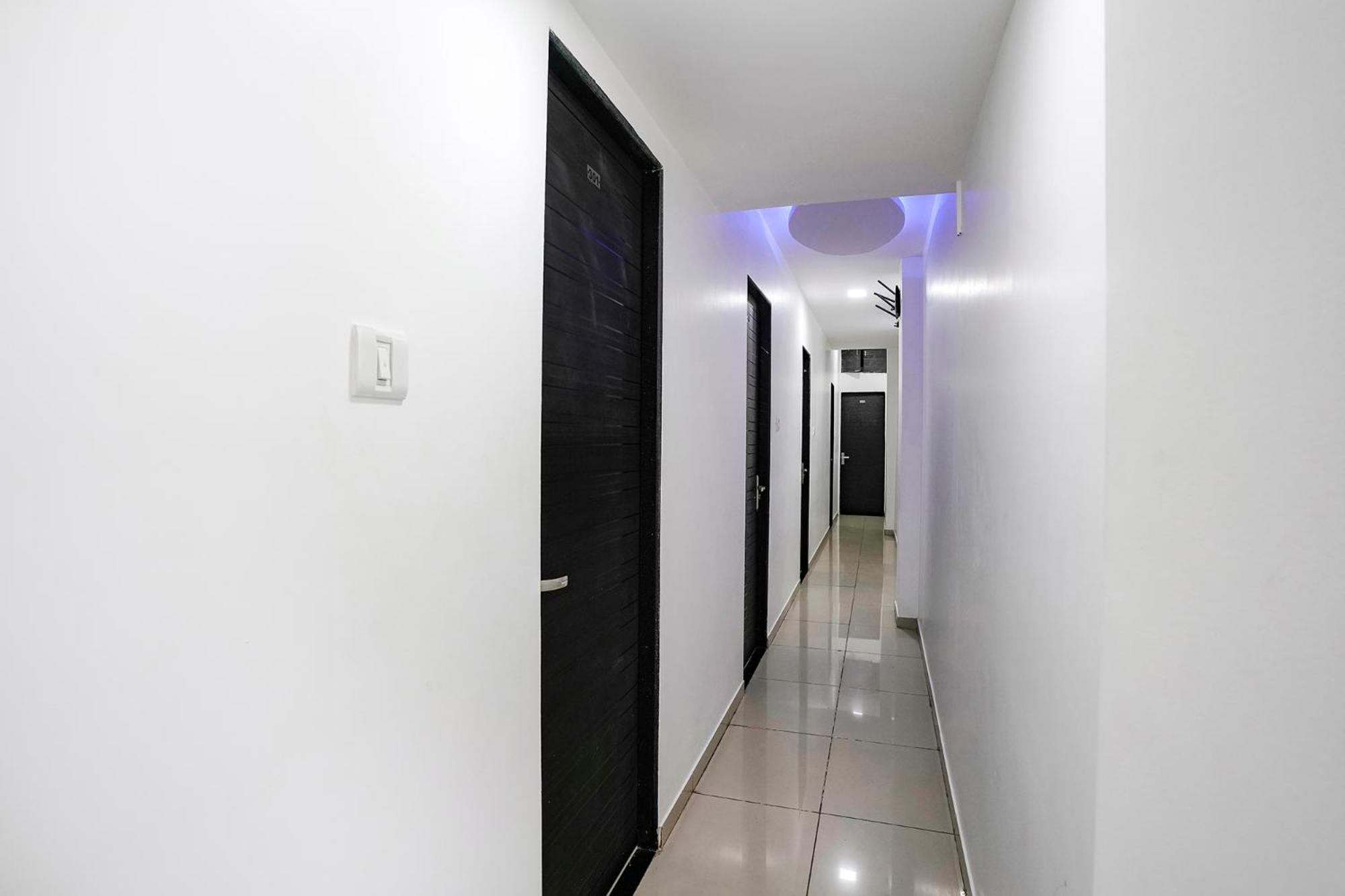 Fabexpress Park Residency - Nr Mumbai International Airport Hotel Eksteriør billede